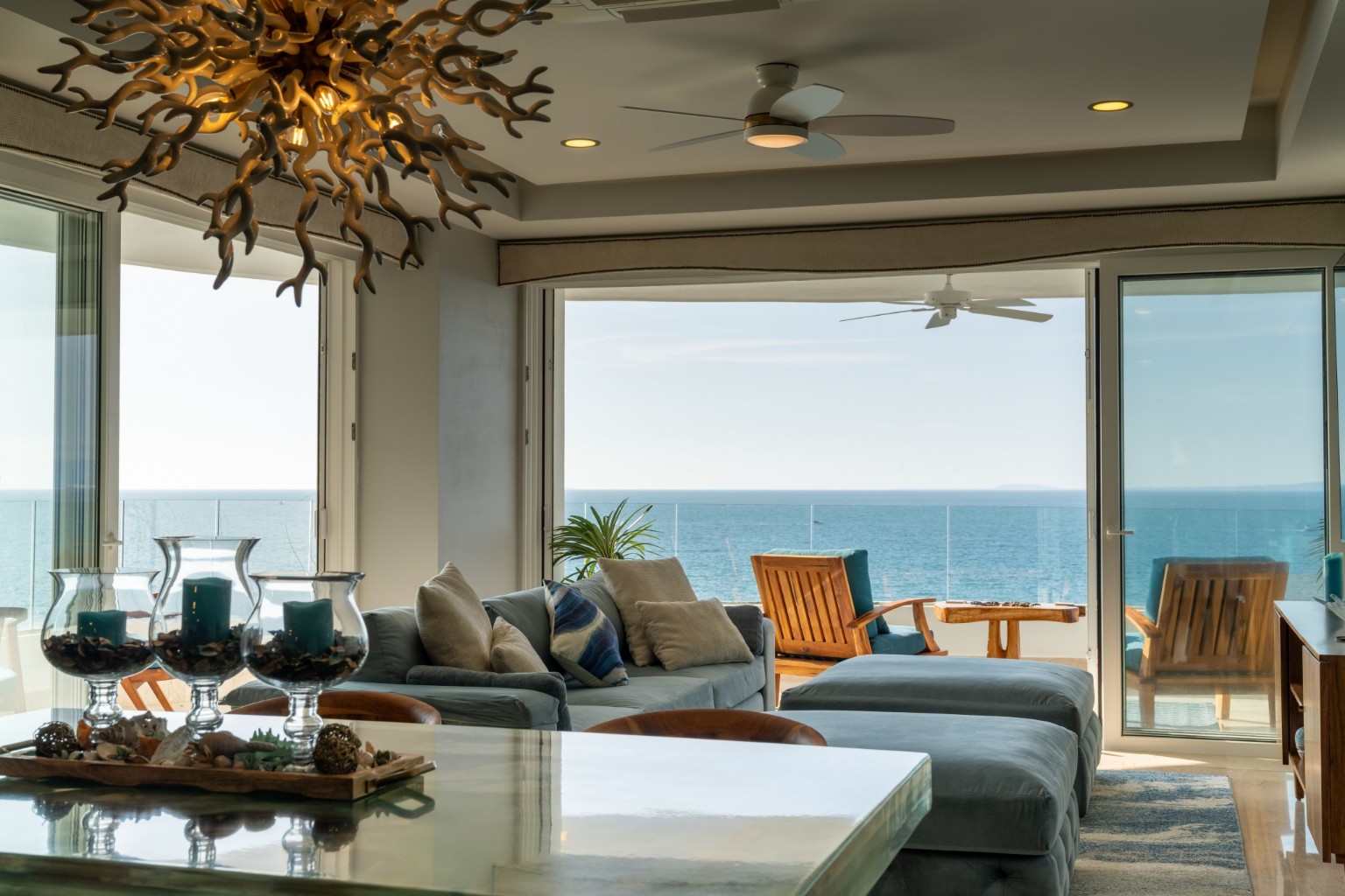 Residence 904 · Photo 23